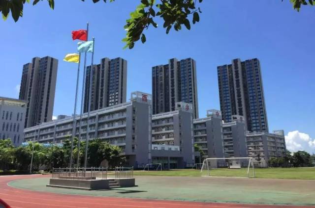 西乡中学