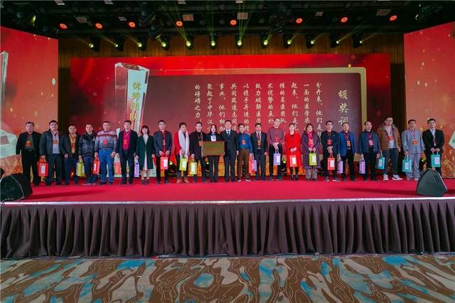 信仰永远不变、希望一直存在、力量永恒传承！