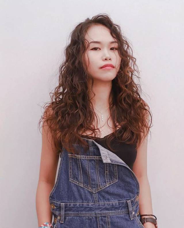 长发泡面头