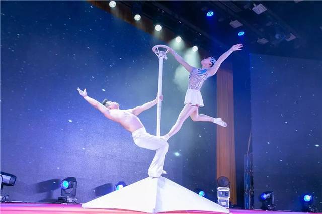 信仰永远不变、希望一直存在、力量永恒传承！