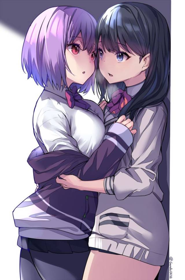 百合是描绘了女孩子间的恋爱的作品,那种可爱的女孩子间亲密无间的