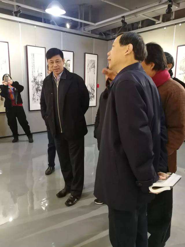 国新,叶建兴,赖辉,陈太明,郭瑞卿,严克勤,张家林,陆晓明,窦鸣,王文政