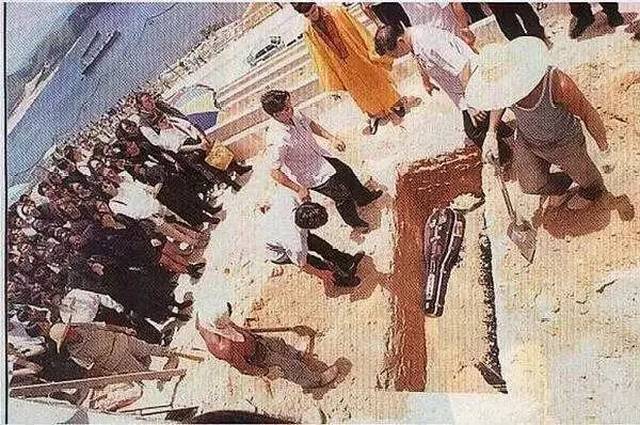 黄家驹死亡真相:3大未解之谜曝光!