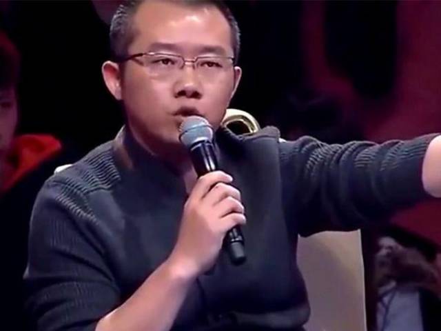 爱情保卫战:27岁男友和妈妈睡,洗澡喊妈妈搓背,涂磊直言:分手