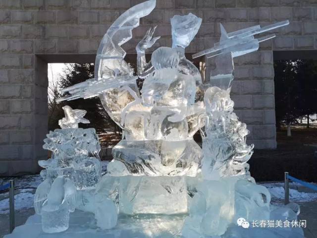 冰灯绽放,星空点亮!