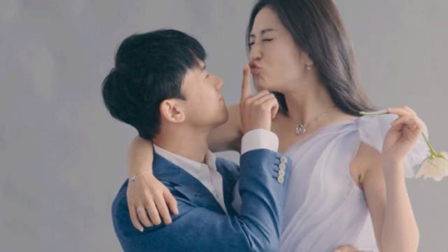 张杰谢娜,陈小春应采儿的爱情告诉你婚姻中最重要的一