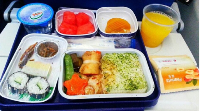 如果你想吃到好吃的飞机餐那就乘坐东航航班吧