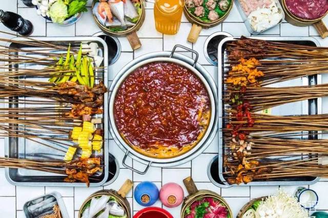 9元秒杀串串超值双人套餐!这一正宗的渝派撸串圣地