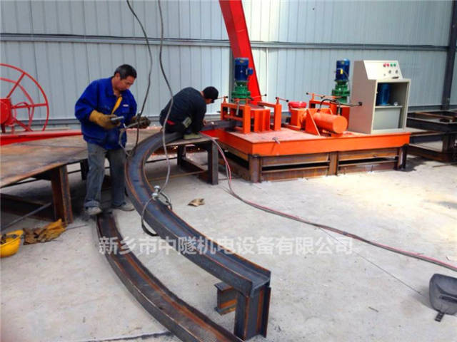 隧道数控液压工字钢侧弯弯拱机