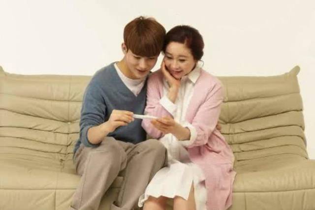 咸素媛产女过程公开,一度脉搏急促呼吸不稳,陈