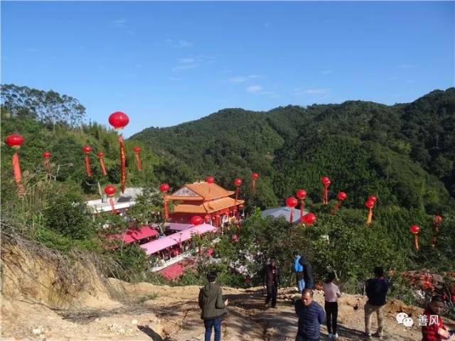 为普宁南阳德邻庵开光庆典活动志愿服务