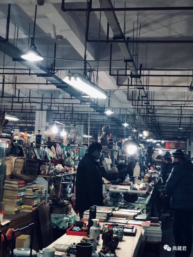 楼关闭致敬那些逝去的上海古玩市场
