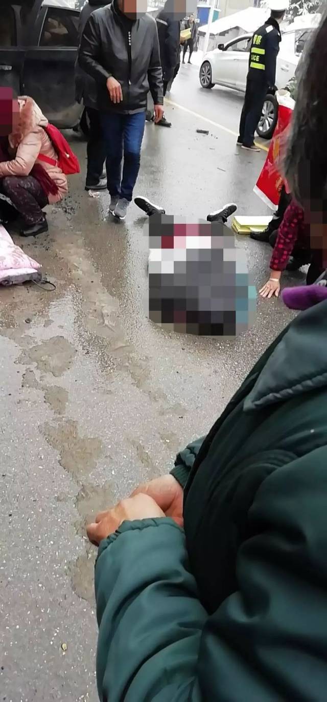 微友爆料:榔桥发生一起车祸,现场