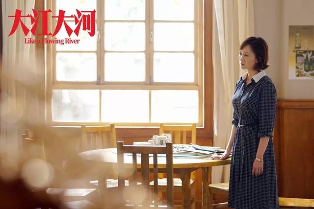 继《延禧攻略》里的愉贵人，盐城人练练在《大江大河》里又担纲主演