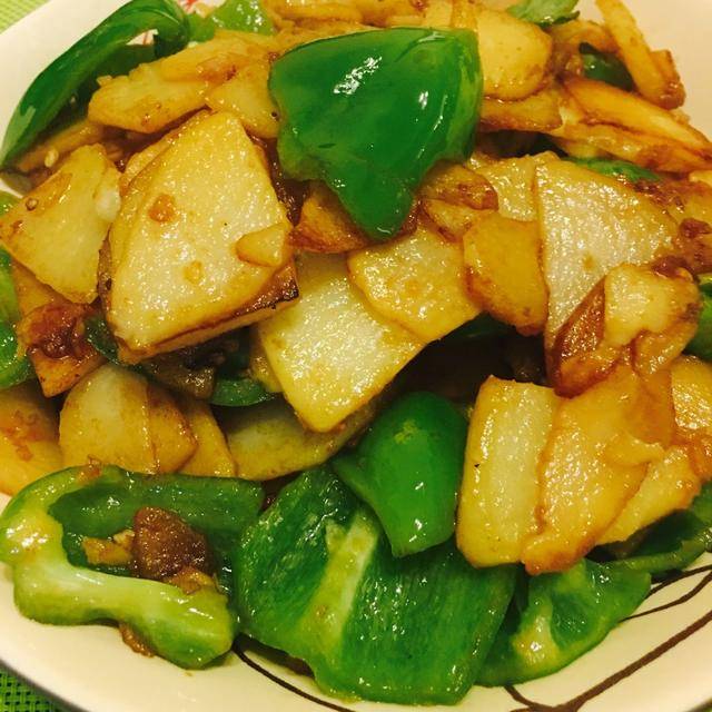 青椒土豆,素菜也可以香香的