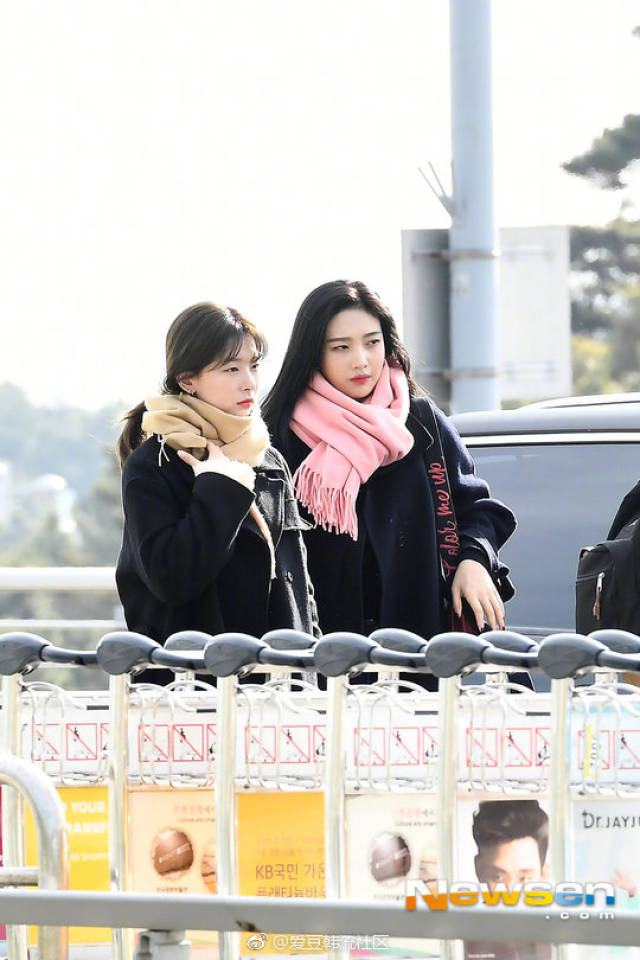 redvelvetwendy恋爱,redvelvetwendy 短发wendy超惊艳!redvelvet今日出国美貌大发