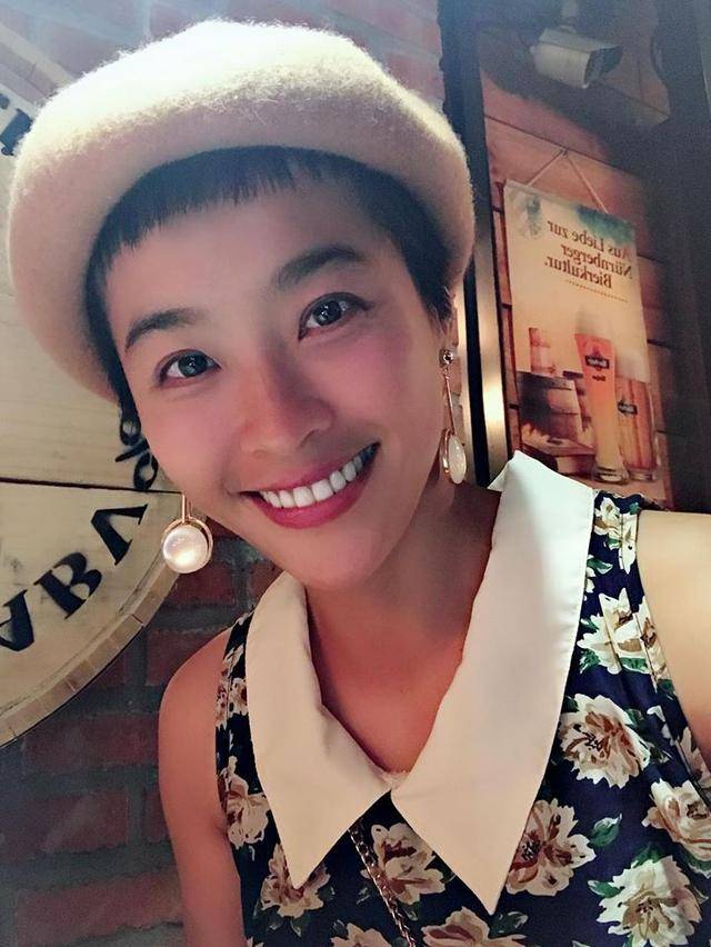 走出失败婚姻,艺人黄瑜娴自揭三大心法:我知道自己没那么无私