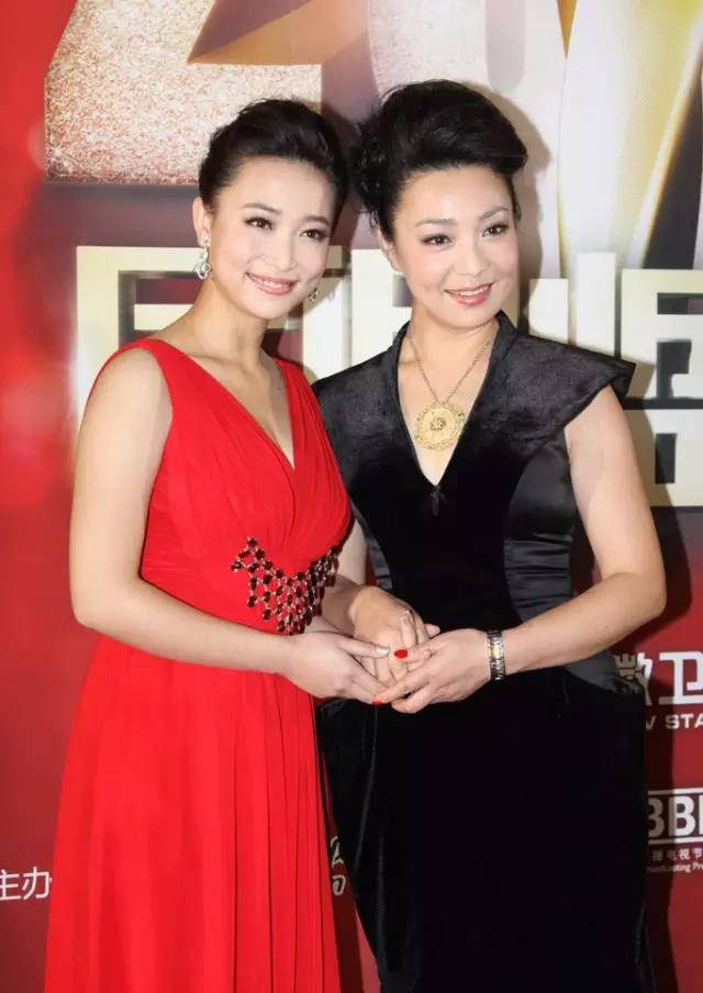 戴春荣与女儿郝洛钒