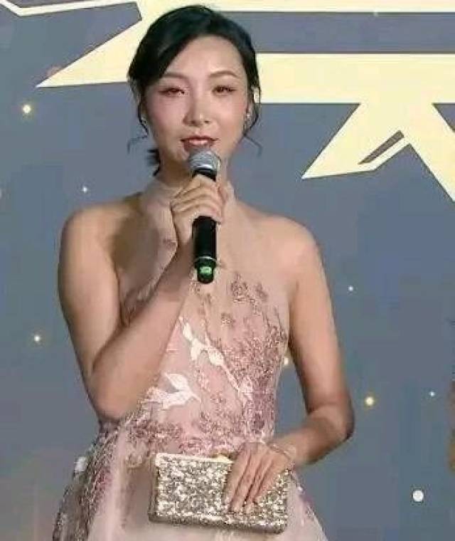 步骤v步骤盛典主播素颜合集:关滤镜后直视包括,却不不忍周二珂?灭火器使用方法四斗鱼图片