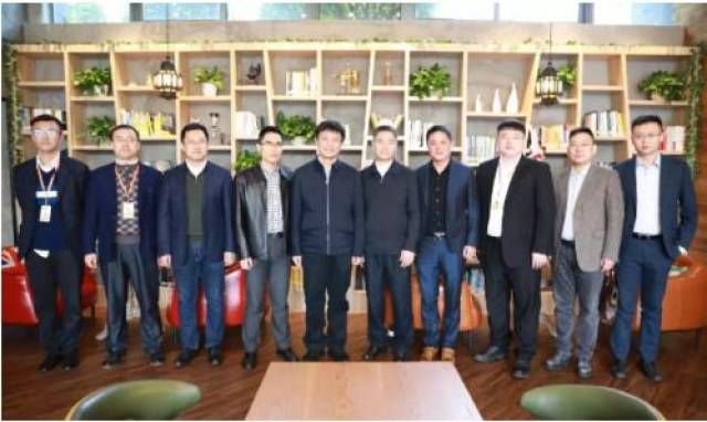 安徽省数据资源管理局(省政务服务管理局)局长王崧一行来访汇桔网