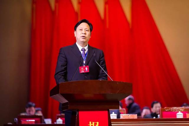 大会还听取了蒋科荣,李少华,解美,黄进录,彭启阳,张治求,刘承智,唐颂
