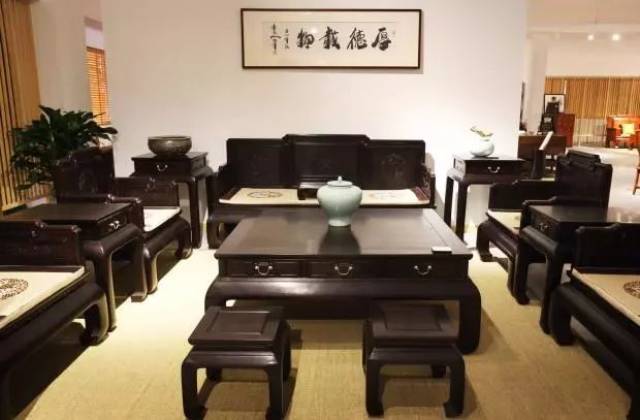 CITES第18次缔约方大会建议血檀进入附录II; 印度紫檀木拍卖期