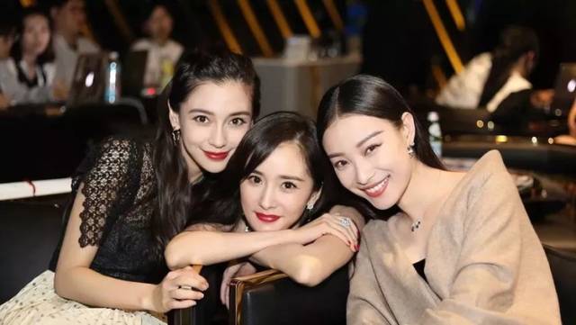 合照教程丨成都多人合影拍摄技巧姿势(图)