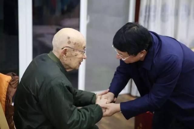 ※16岁男孩抄袭被教育后自杀：60%人曾考试作弊，我们该如何