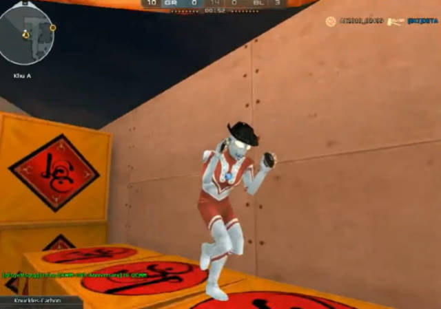 CF:越南服4种外挂恐怖如斯,麒麟臂单手压加特