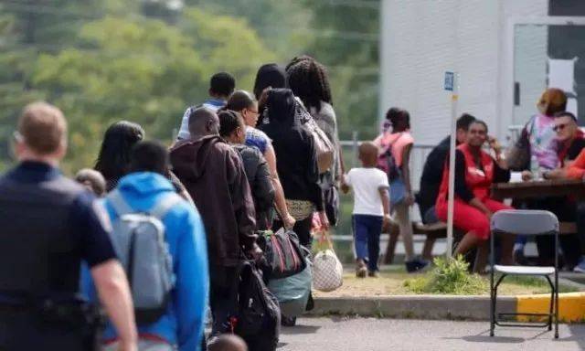 加拿大敞开国门:留学、移民人数创历史新高!中国小留申