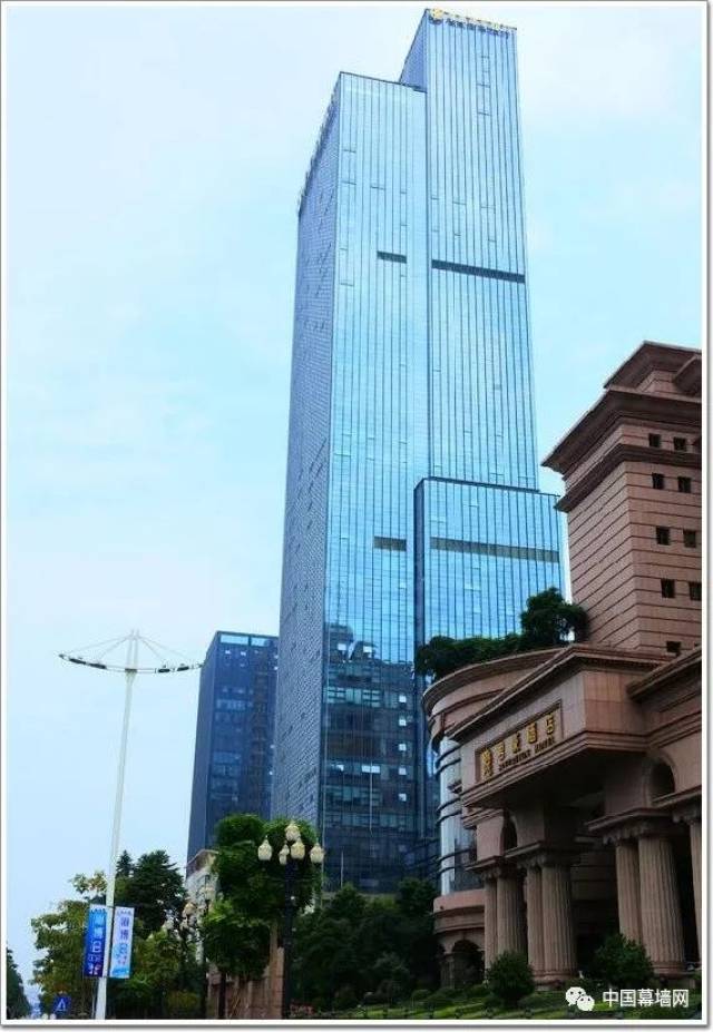 【工程】湛江财富汇,双银low-e玻璃幕墙打造粤西第一高楼