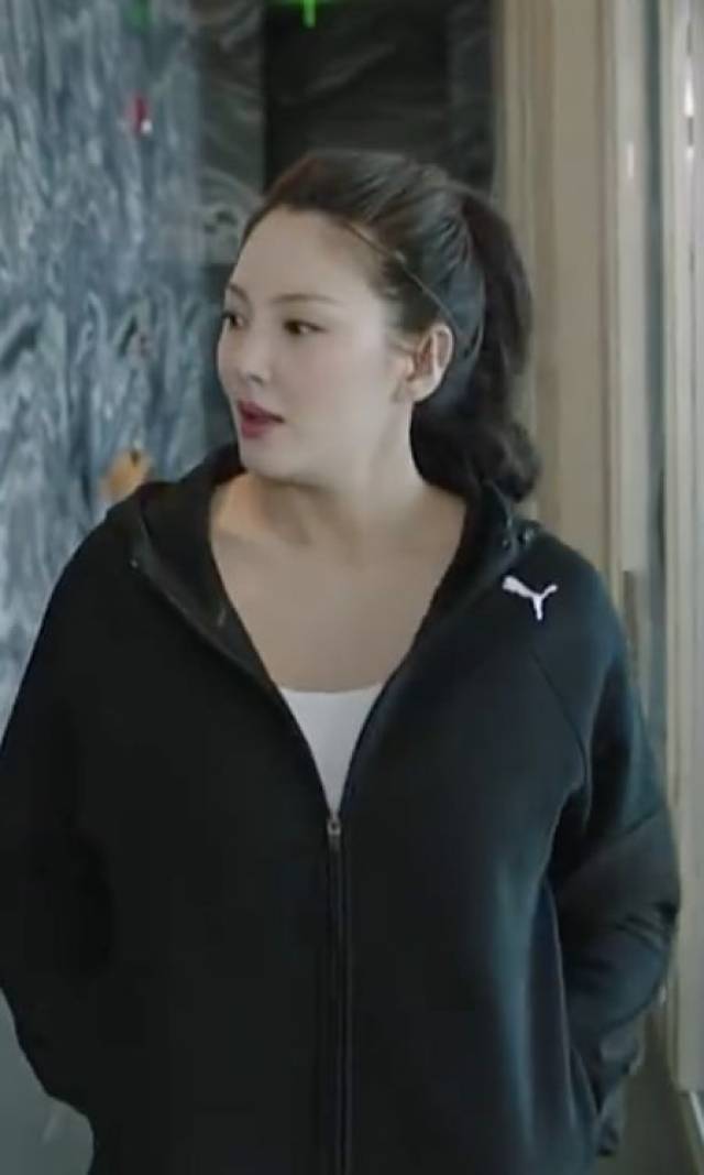 张雨绮小姐拍这部《幕后之王》的时候经历了什么…整个人能胖到看起来