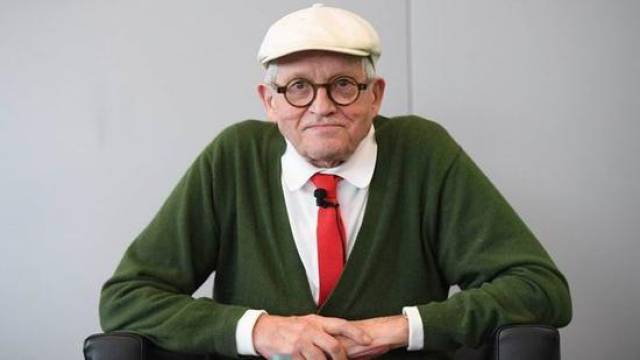 《艺术家肖像》拍出6.26亿,大卫霍克尼问鼎最贵在世艺术家