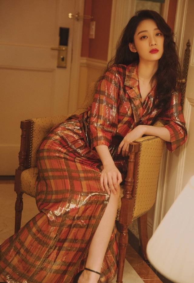 周星驰组疾风少女对抗火箭少女?落选女孩摇身一变成“星女郎”?