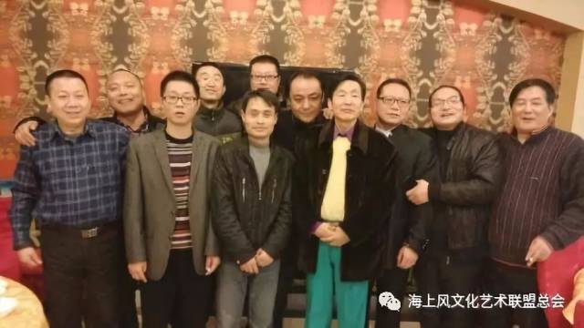 华文视讯@海上风&报道《张悦明在上海“海灯堂”举办纪念海灯法师