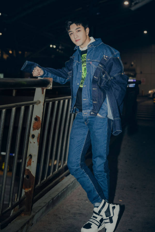 金瀚新行程更新!解锁人生第一次巴黎时装周之