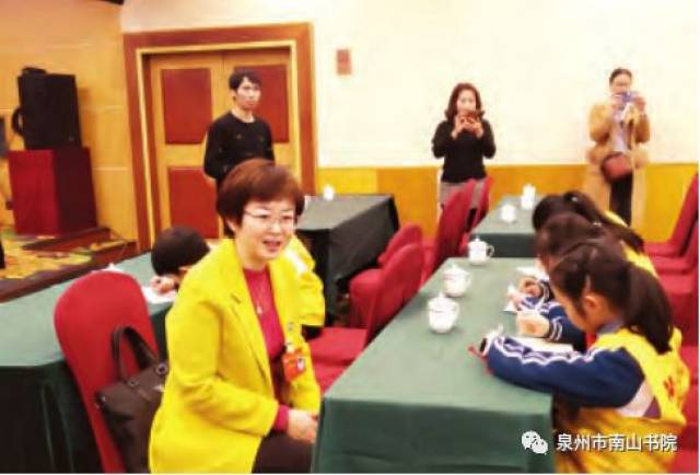 海都小记者跑两会“三问”委员