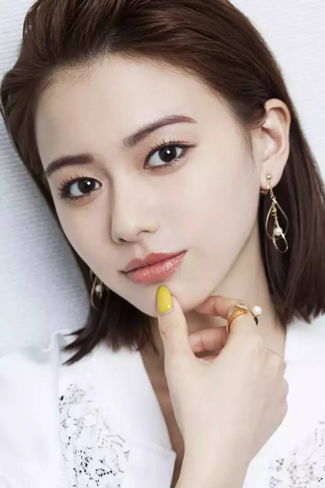 桥本环奈在日本被列为不火女星?!竟是因为身高