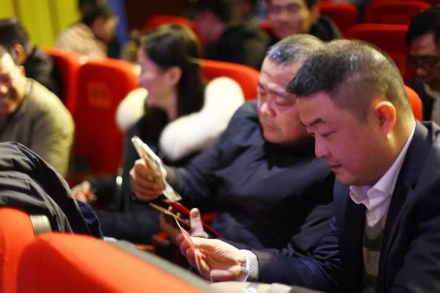 “拥抱趋势,携手共赢”2018长沙市体育产业协会年会隆重召开