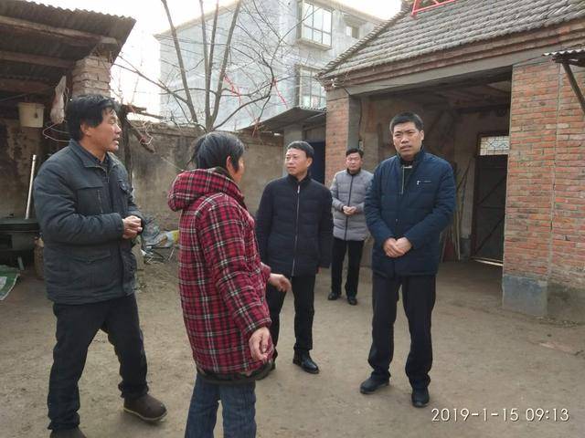 1月15日,卫计委主任韩玉东在卫计委驻刘振屯方庄行