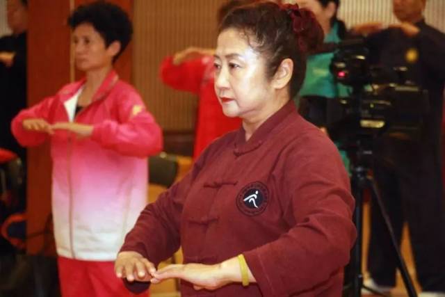 八段锦功法之呼吸