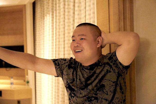 表演者不断地年轻化,表演的形势也不断地新颖化.