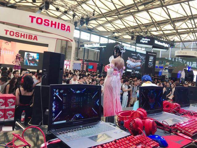 �羺Ů�š�������������ȥ�δӣ���ɢ���Ƕ�δ��