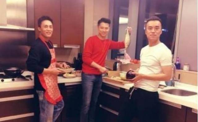 带你参观李小萌的豪宅,特意给老公做了健身房,对老公也太好了