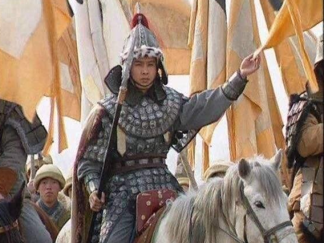 知识库 正文  马超是三国名将,《三国演义》和《三国志》都说他很英勇