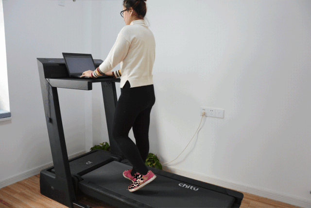 可折叠低噪音高端家庭跑步机,赤兔pro深度测评