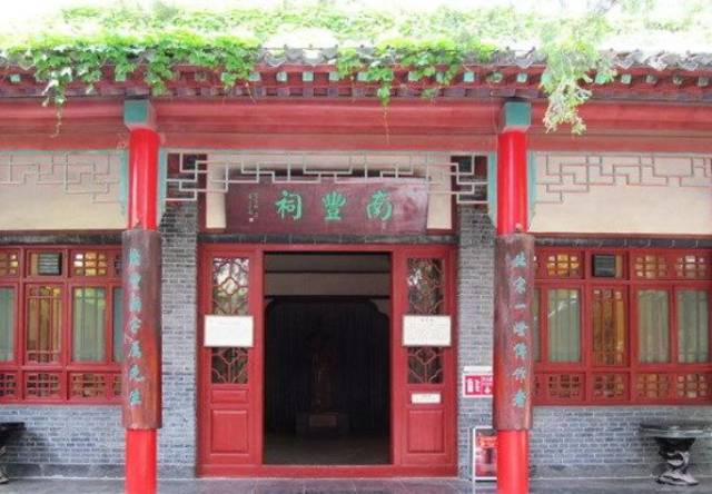 | ϷʷǨ