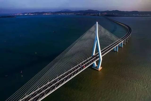 Ŷַܳɽ¸ߣʱһ800ף