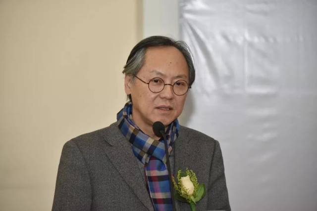 中国美术家协会副主席,清华大学美术学院院长鲁晓波致辞