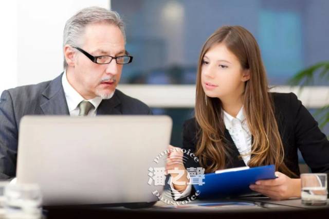 用英语打断别人说话只会用sorry吗?来点更优雅